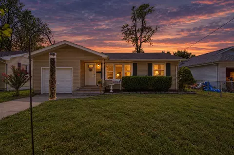 Exterior - 1452 E Lindberg St, Springfield, MO 65804 photo 13 of 13