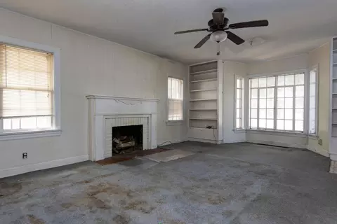 Living - 1126 E Sunshine St, Springfield, MO 65807 photo 1 of 5