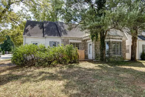 Exterior - 1126 E Sunshine St, Springfield, MO 65807 photo 2 of 7