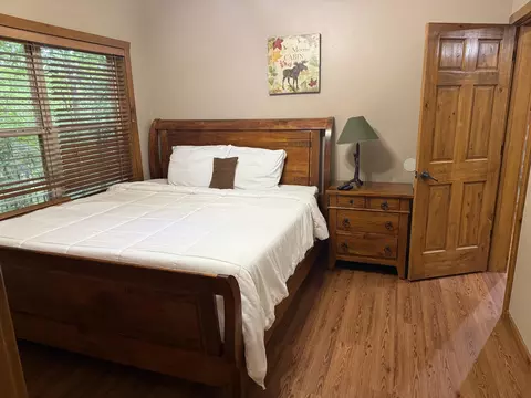 Bedroom - 333 Willow Oak Ln, Branson, MO 65616 photo 5 of 6