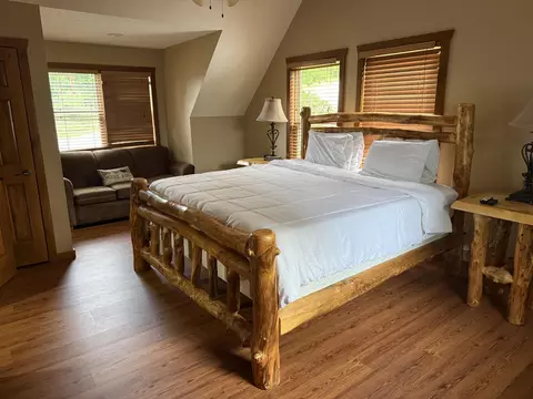 Bedroom - 333 Willow Oak Ln, Branson, MO 65616 photo 1 of 6