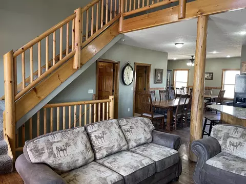 Living - 333 Willow Oak Ln, Branson, MO 65616 photo 6 of 6