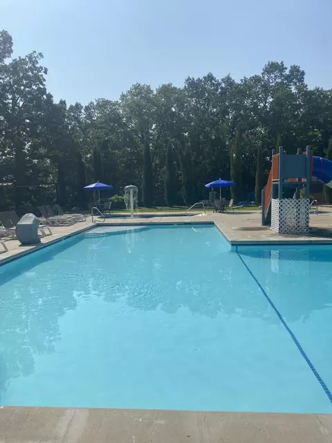 Exterior - 333 Willow Oak Ln, Branson, MO 65616 photo 9 of 17
