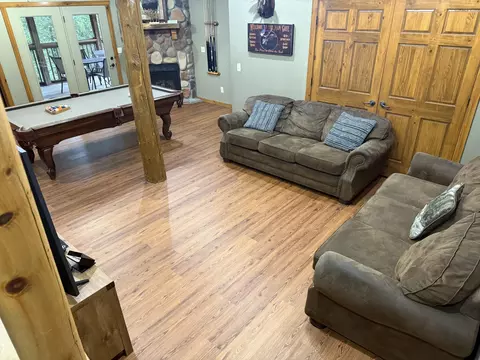 Living - 333 Willow Oak Ln, Branson, MO 65616 photo 4 of 6