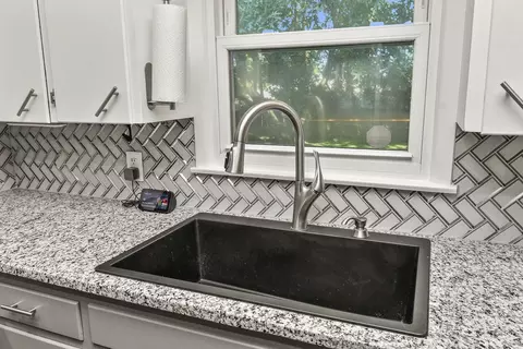 Kitchen - 1709 S 11th Ave, Ozark, MO 65721 photo 4 of 5