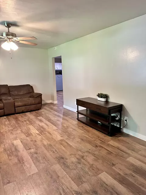 Living - 1709 S 11th Ave, Ozark, MO 65721 photo 4 of 7