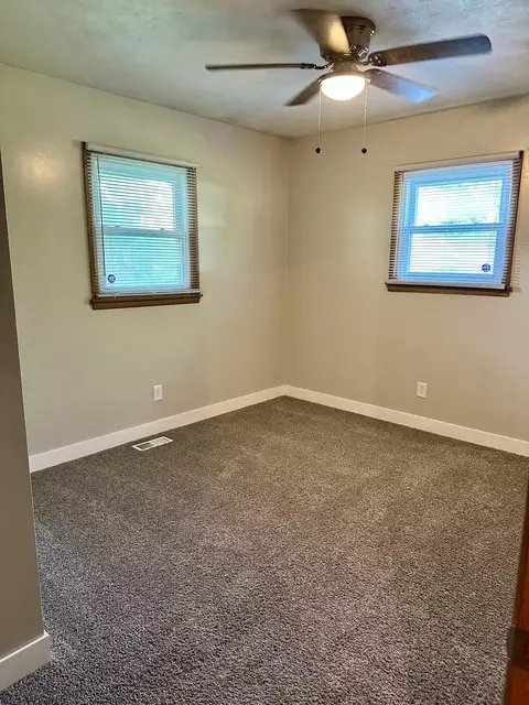 Bedroom - 1709 S 11th Ave, Ozark, MO 65721 photo 6 of 8