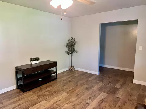 Living - 1709 S 11th Ave, Ozark, MO 65721 photo 2 of 7