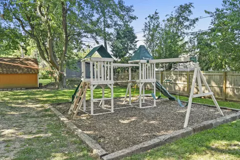 Exterior - 1709 S 11th Ave, Ozark, MO 65721 photo 5 of 7
