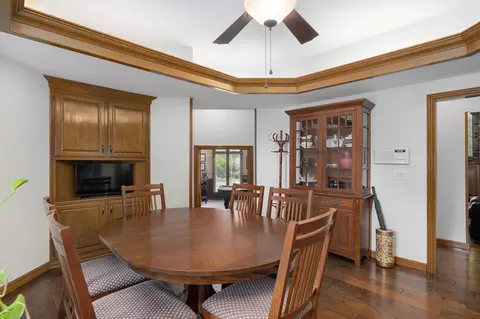 Dining - 5110 S Rochelle Ave, Springfield, MO 65804 photo 3 of 6