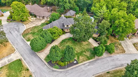 View/Area - 5110 S Rochelle Ave, Springfield, MO 65804 photo 7 of 12