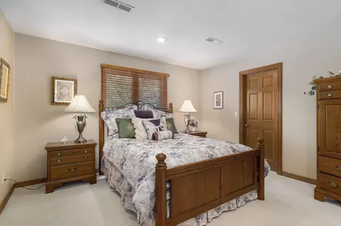 Bedroom - 5110 S Rochelle Ave, Springfield, MO 65804 photo 3 of 5