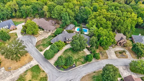 View/Area - 5110 S Rochelle Ave, Springfield, MO 65804 photo 5 of 12