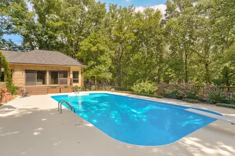 Exterior - 5110 S Rochelle Ave, Springfield, MO 65804 photo 16 of 37