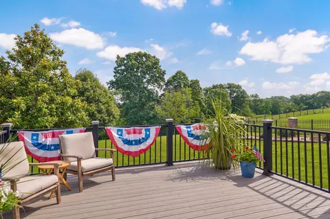 Exterior - 332 Sunset Dr, Saddlebrooke, MO 65630 photo 13 of 21