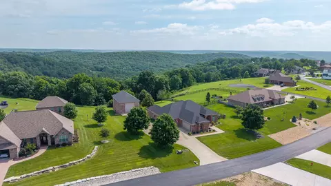 View/Area - 332 Sunset Dr, Saddlebrooke, MO 65630 photo 4 of 6