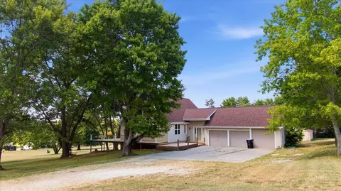 Exterior - 2775 W Heritage Dr, Ozark, MO 65721 photo 7 of 7