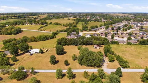View/Area - 2775 W Heritage Dr, Ozark, MO 65721 photo 8 of 13