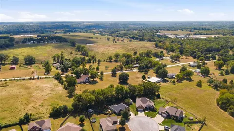 View/Area - 2775 W Heritage Dr, Ozark, MO 65721 photo 3 of 13