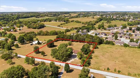 View/Area - 2775 W Heritage Dr, Ozark, MO 65721 photo 11 of 13