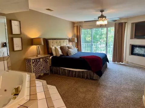 Bedroom - 530 Spring Creek Rd #7, Branson, MO 65616 photo 1 of 6