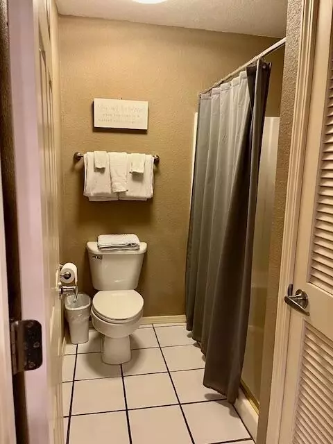 Bath - 530 Spring Creek Rd #7, Branson, MO 65616 photo 2 of 3
