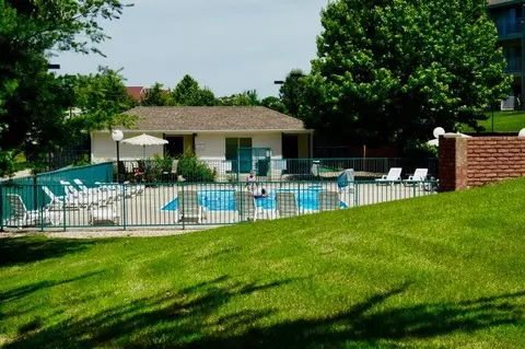 Exterior - 530 Spring Creek Rd #7, Branson, MO 65616 photo 2 of 3