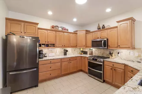 Kitchen - 4200 Oak Haven Dr, Nixa, MO 65714 photo 2 of 4