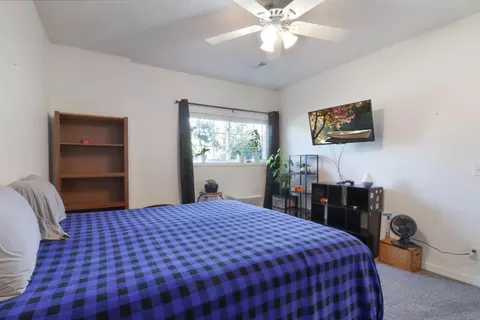 Bedroom - 4200 Oak Haven Dr, Nixa, MO 65714 photo 6 of 7