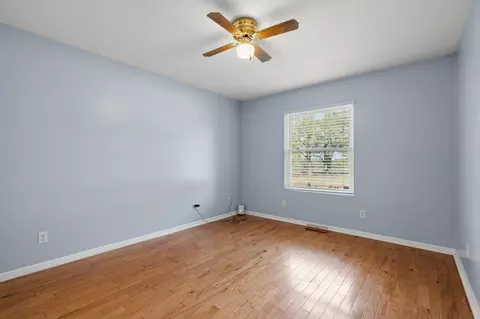Bedroom - 165 Fairview Rd, Sparta, MO 65753 photo 3 of 4