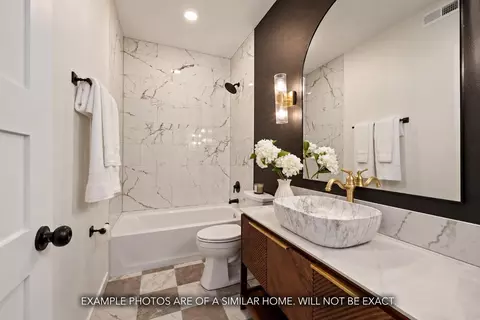 Bath - 1860 E Skyline Ave, Ozark, MO 65721 photo 4 of 6