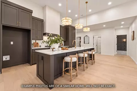 Entry Way - 1860 E Skyline Ave, Ozark, MO 65721 photo 4 of 14