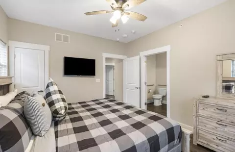 Bedroom - 270 Chateau Cove Dr, Branson, MO 65616 photo 1 of 2