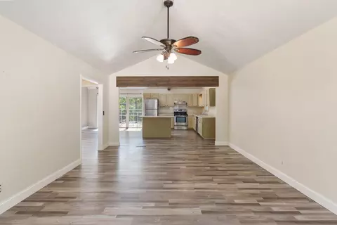Living - 6038 State Highway A, Marshfield, MO 65706 photo 3 of 6
