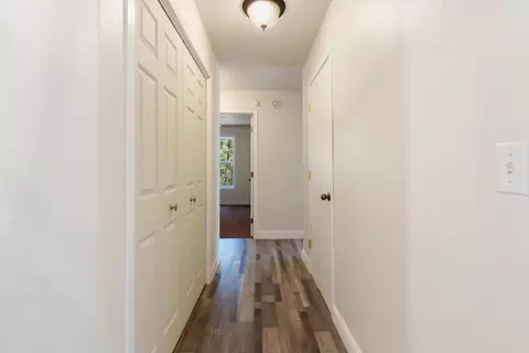 Entry Way - 6038 State Highway A, Marshfield, MO 65706 photo 2 of 2