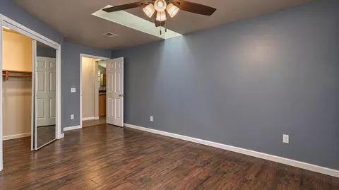 Bedroom - 1035 Jacks Fork Road Rd, Mountain View, MO 65548 photo 4 of 5