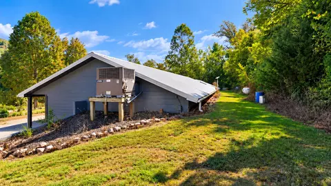 Exterior - 1035 Jacks Fork Road Rd, Mountain View, MO 65548 photo 4 of 11