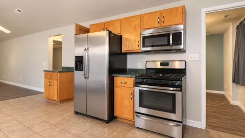 Kitchen - 1035 Jacks Fork Road Rd, Mountain View, MO 65548 photo 5 of 6