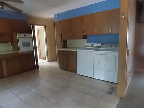 Kitchen - 606 E Wayland St, Springfield, MO 65807 photo 1 of 1