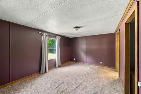Bedroom - 14265 Highway K, Seneca, MO 64865 photo 8 of 9