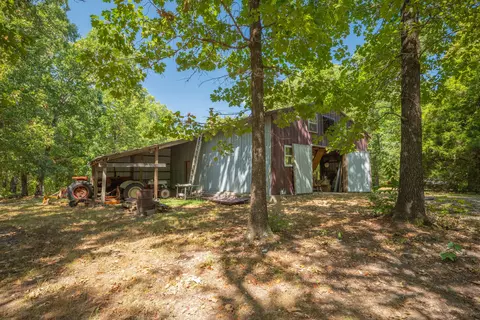 Exterior - 14265 Highway K, Seneca, MO 64865 photo 9 of 29