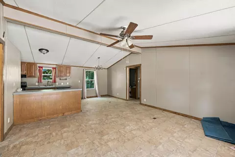 Living - 14265 Highway K, Seneca, MO 64865 photo 3 of 5