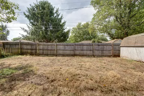 Exterior - 2233 S Newton Ave, Springfield, MO 65807 photo 7 of 7