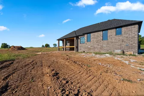Exterior - 1632 Wonderview, Springfield, MO 65802 photo 4 of 4
