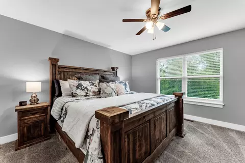 Bedroom - 175 Sunrise Villa Dr, Branson, MO 65616 photo 1 of 6
