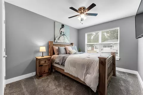 Bedroom - 175 Sunrise Villa Dr, Branson, MO 65616 photo 3 of 6