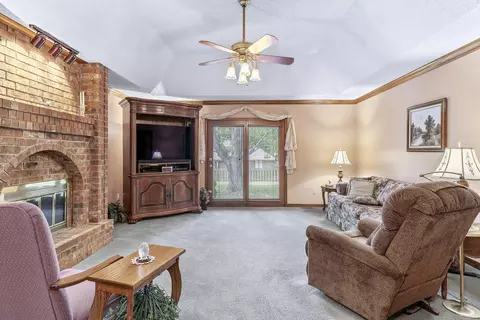 Living - 4715 S Connor Ave, Springfield, MO 65804 photo 1 of 5