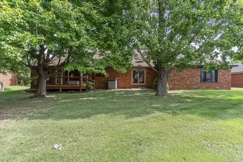 Exterior - 4715 S Connor Ave, Springfield, MO 65804 photo 6 of 9