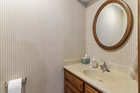 Bath - 4715 S Connor Ave, Springfield, MO 65804 photo 1 of 3