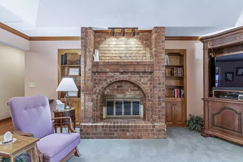 Living - 4715 S Connor Ave, Springfield, MO 65804 photo 5 of 5